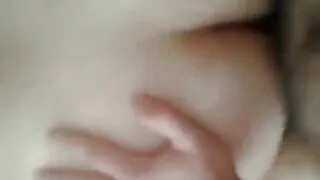 দুটি উষ্ণ এবং জেস্টি ...