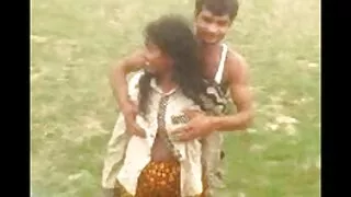 হাসি উলকি blondes এন ...