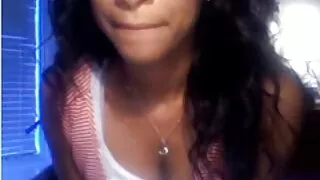 আকর্ষণীয় এশিয়ান সু ...