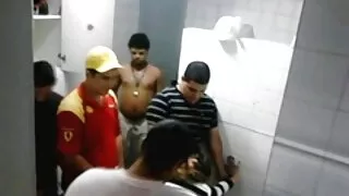 দুই কিঙ্কি গার্লফ্রে ...