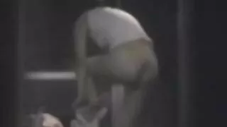 নৃশংস পুলিশ অফিসার ক ...