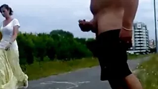 টেম্পেস্টুয়াস নগ্ন  ...