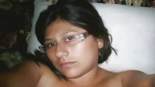 লেগি সেক্রেটারি এলা  ...