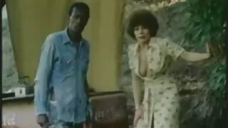 কিলিং গরম নিটোল শ্যা ...